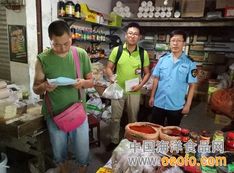 雅安市芦山县食品药品监督管理局开展食用农产品抽检工作