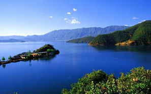 长沙、张家界双飞4晚5日自由行 2晚长沙华晨豪生大酒店、2晚景区张家界青和锦江国际酒店，【送张家界景区套票】