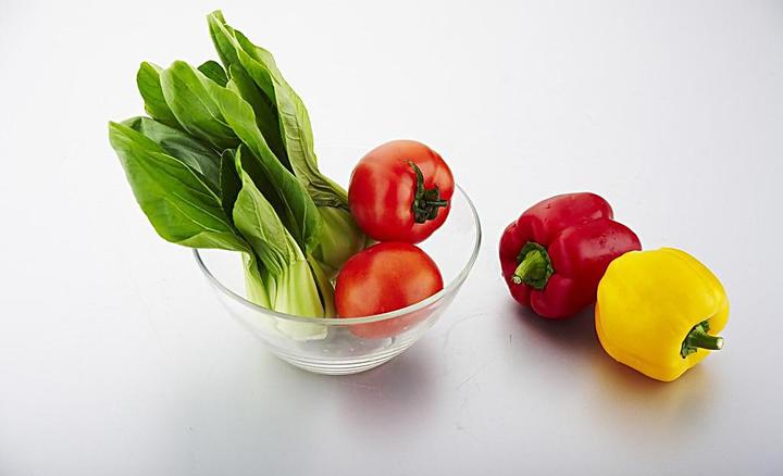 Pollution-free vegetables favored by consumers