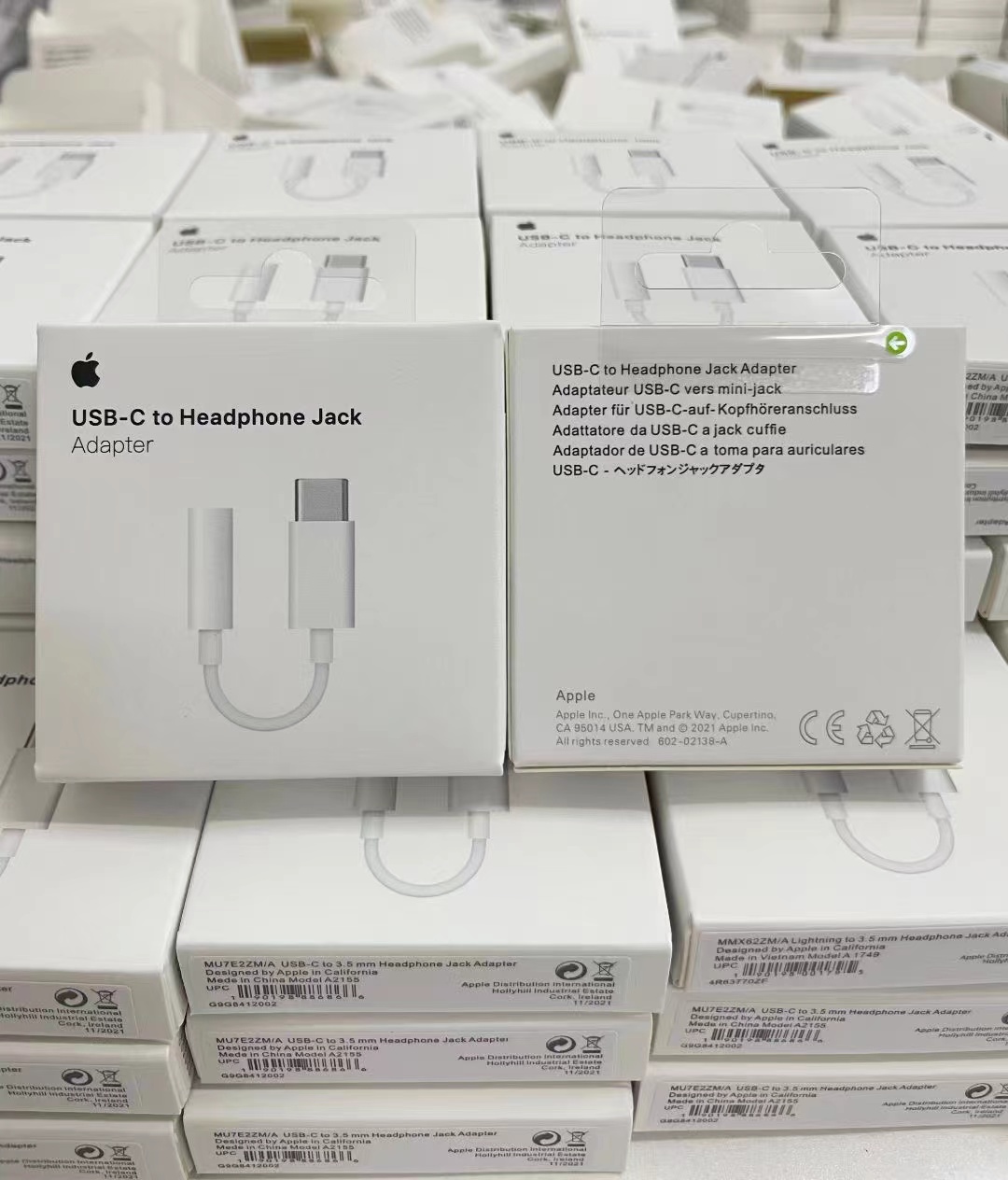Genuine Apple iPhone USB-C Headphone Jack 
