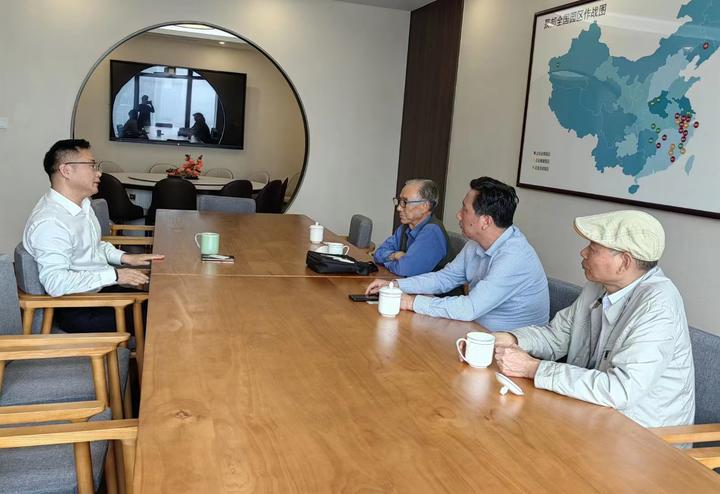 2023年5月6日，杭州安吉商会名誉会长张德宝、执行会长殷亚平等莅临聚邦集团考察交流。