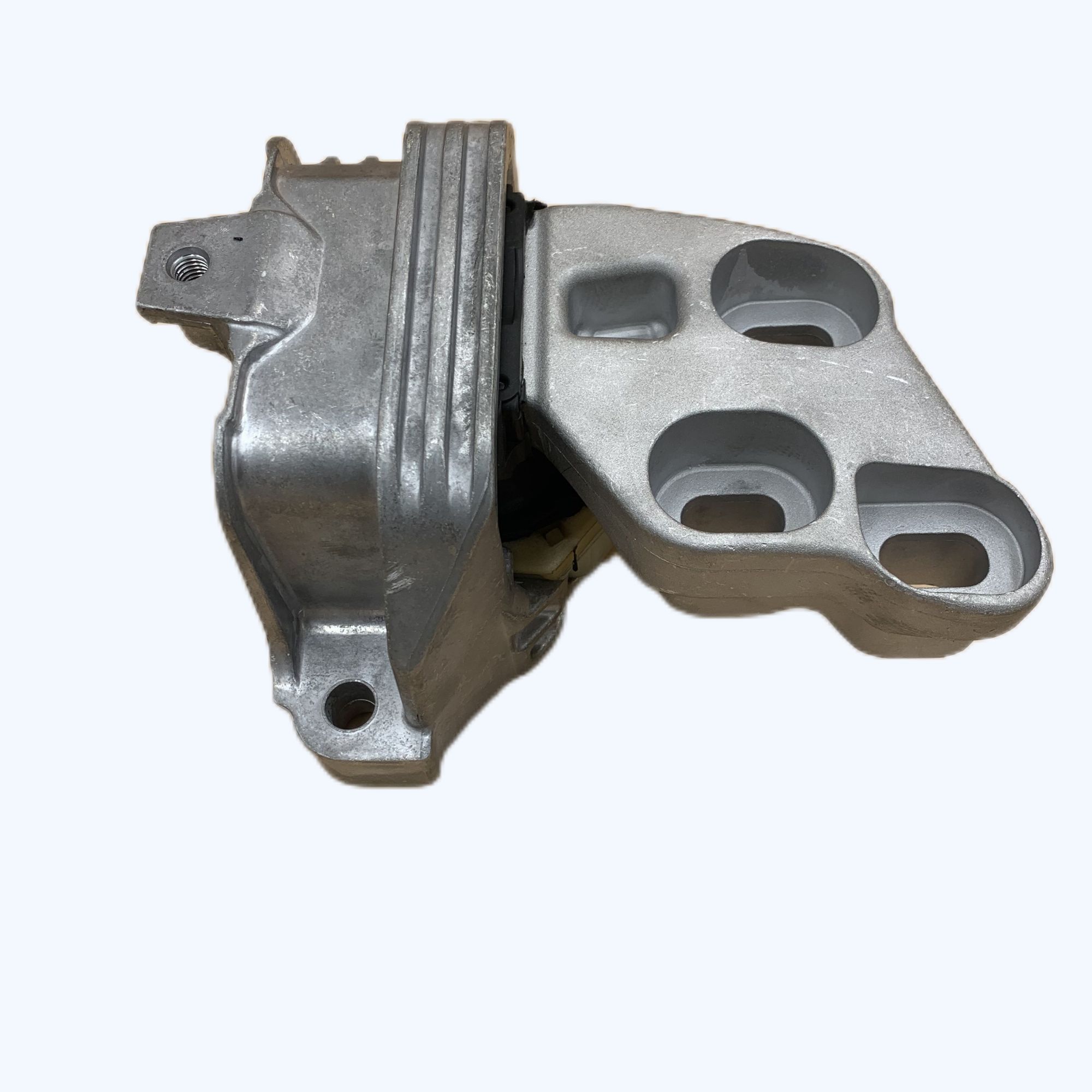  Engine Mounting