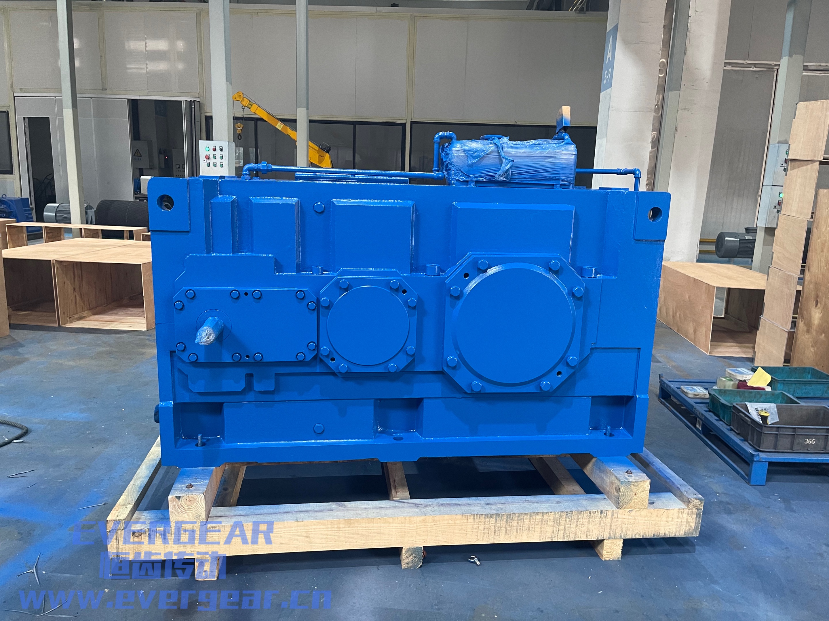 EH系列大功率齿轮减速解决方案