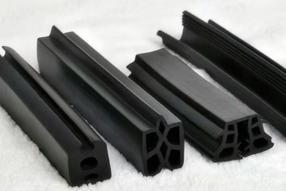 家用电器电缆胶料护套胶料Household appliance cable chlorinated polyethylene sheath compound