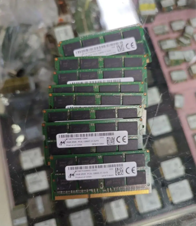 华强北内存条被炒成“黑金条”？！