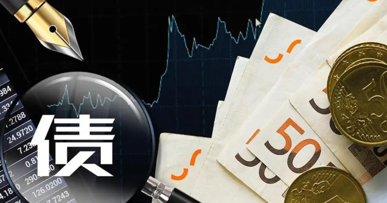 债务融资工具发行规模，连续两年突破10万亿元
