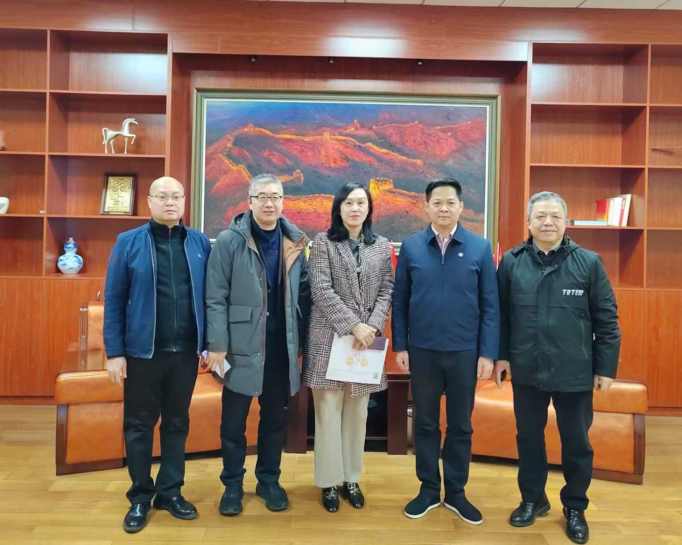 中国（三亚）邮轮游艇产业创新联盟秘书长蔡薇教授拜访金山高科集团东盟总部