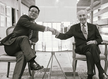 2015年9月2日，陆侨治董事长与以色列前总理，诺贝尔和平奖获得者希蒙·佩雷斯(Shimon Peres)亲切会面。