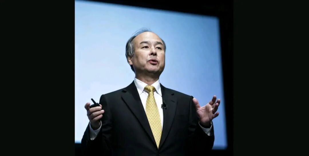 “人类已没有继续内耗的时间。”孙正义警告，超级智能可能变得“极其危险”。